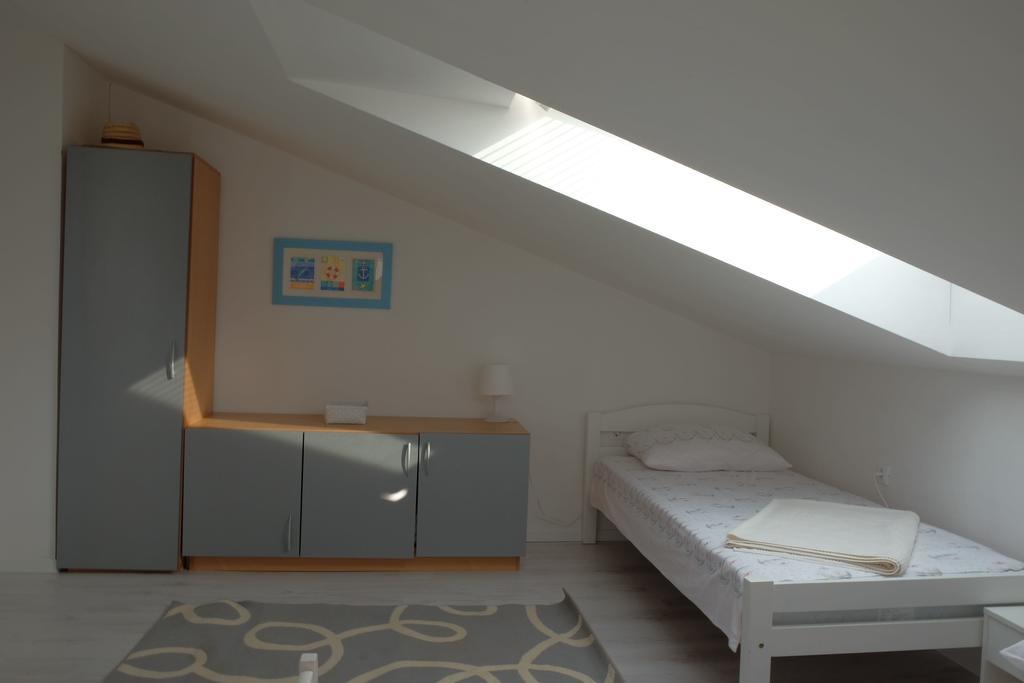 Apartment Dubravka Malinska Extérieur photo
